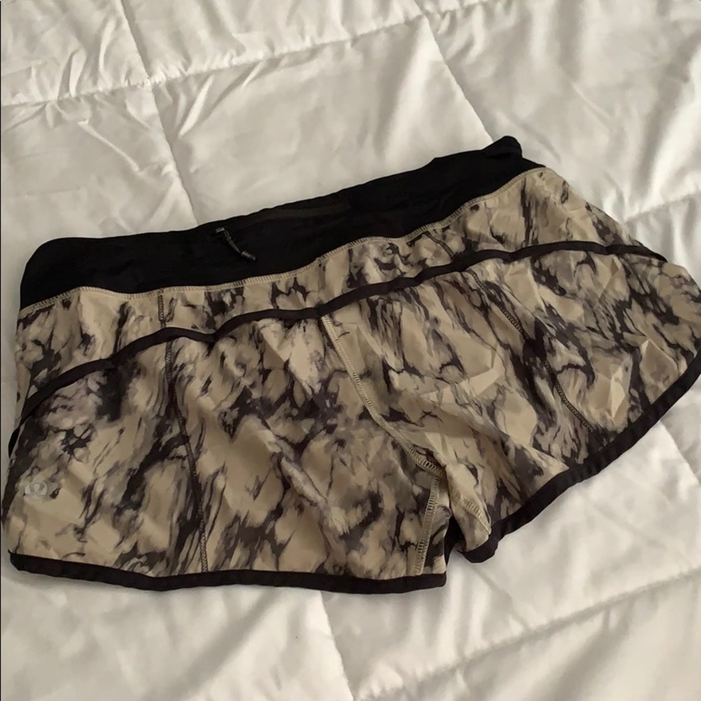 Lululemon speed up short